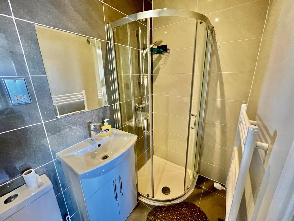 Cosy 1 Bedroom Flat! 伦敦 外观 照片